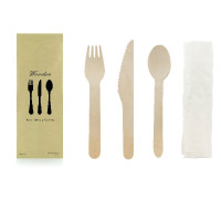 Kit posate in legno 4/1: coltello, forchetta, cucchiaio, tovagliolo, involucro kraft  H165mm
