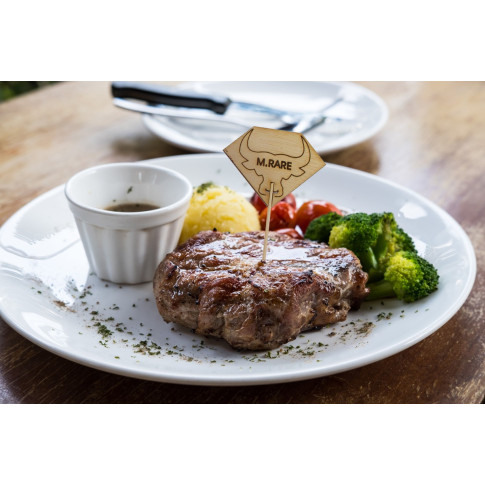 Stecchino per carne Rumpy in bambù, etichetta Medium Rare (media/al sangue) (FOR50) 54mm H95mm