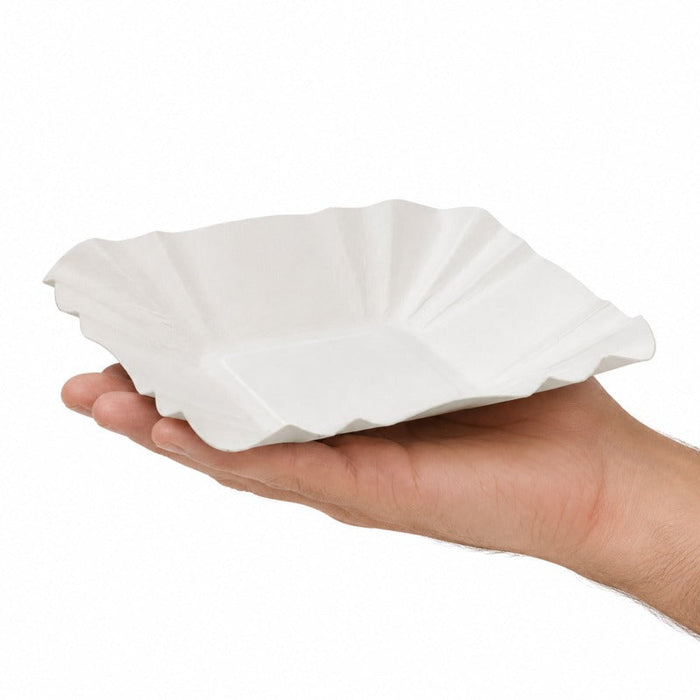 Piatto a barchetta bianco in cartone - 10,8 cm x 10,8 cm x 2 cm - 2000 unità