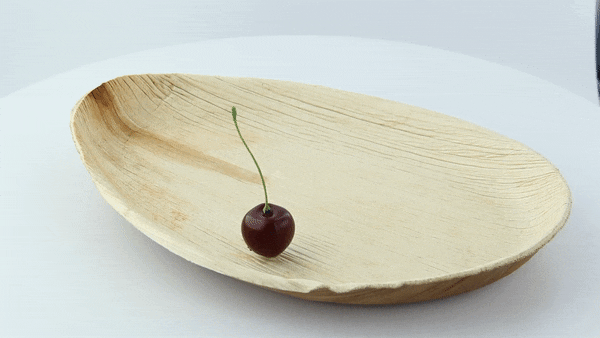 Piatto a forma di uovo in foglia di palma - 400 ml - 27 cm x 17 cm x 2,5 cm - 100 unità