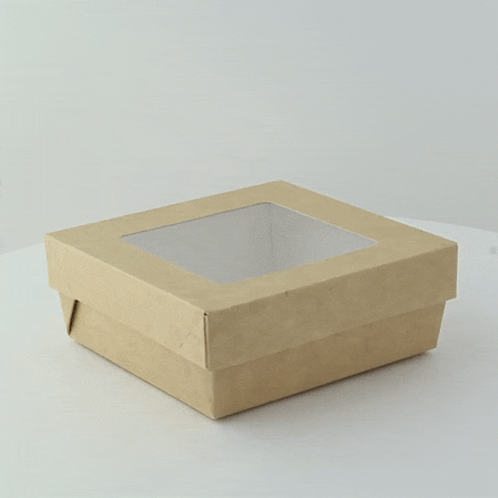 Scatola "Kray" quadrata in cartone marrone con coperchio a finestra - 700 ml - 13,5 cm x 13,5 cm x 5 cm - 100 unità - Rif. 210KRBAK135K