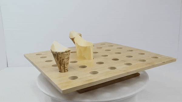 Supporto in bambù per coni a 36 fori - 40 cm x 40 cm x 8,5 cm - 1 unità